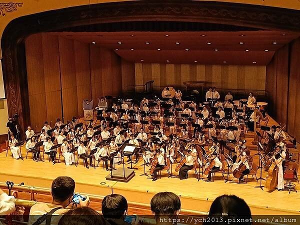 台北中山堂欣賞國樂團表演
