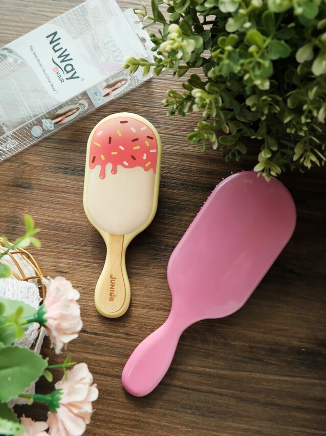 開箱實測｜施魔梳NuWay 4HAIR®｜美國獨家設計全球熱賣魔法梳｜梳髮10秒瞬間擁有澎鬆順秀髮｜竟然連假髮都可以梳順 - 萍姐愛分享