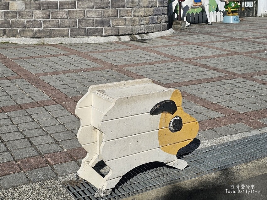 清境農場｜青青草原看綿羊秀及馬術秀 . 走走天空步道 . 逛逛小瑞士花園 🌱豆芽愛玩在南投