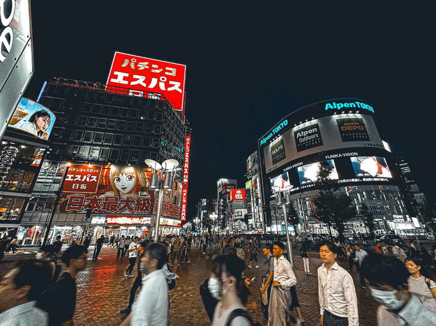 【日本.東京】吃在東京,《新宿阿夫利辛紅SUBNADE》不僅