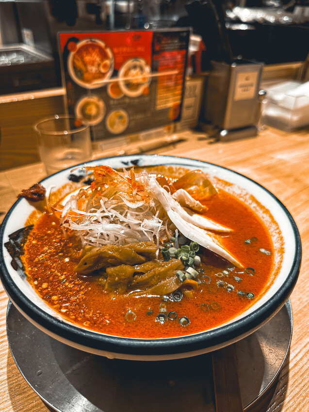 【日本.東京】吃在東京,《新宿阿夫利辛紅SUBNADE》不僅