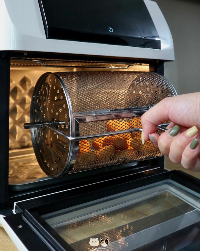 質感家電開箱|萊卡LAICA．全域溫控多功能氣炸烤箱， 烤箱氣炸二合一，觸控智能面板一按即可輕鬆料理!