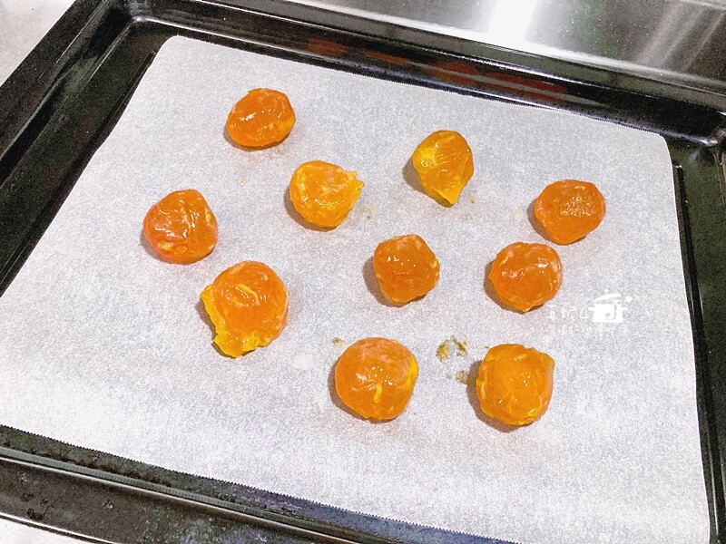 烘焙筆記│鳳凰酥，鳳梨餡有鹹蛋黃作伴香酥滋味更好吃