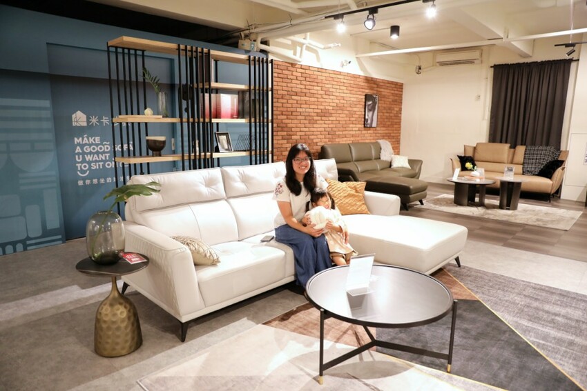 新北家具｜H&D 東稻家居（新莊門市） 沙發、床墊平價傢俱品牌推薦！提供免費家具配置、室內設計服務 - 奇奇一起玩樂趣