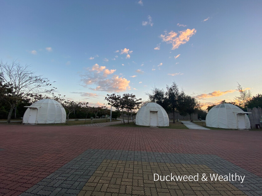 【台南北門景點】「雙春濱海遊憩區」質感景點推薦∣絕美紅樹林木棧步道∣湖邊風光沙灘踏浪∣所有享受一次滿足∣