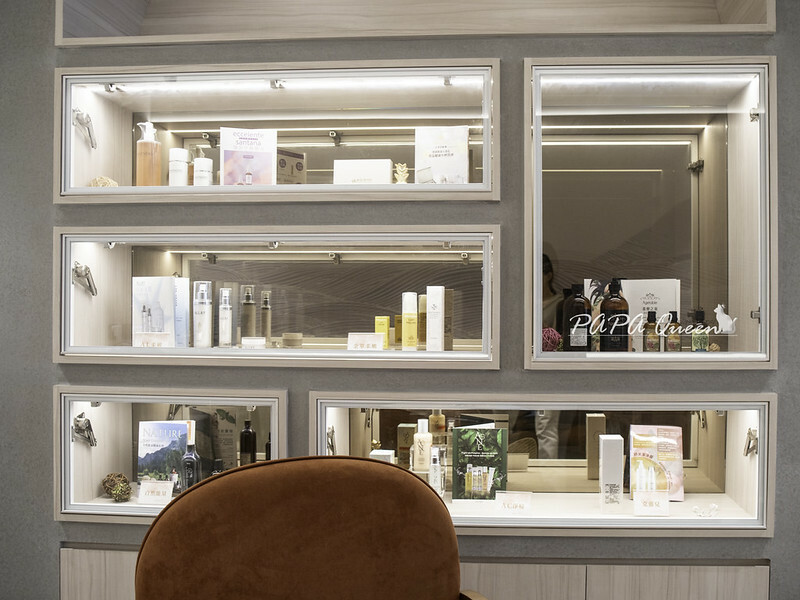 極緻美妍會館 Beauty Bella-台中旗艦店 ，免費招待茶飲咖啡都是嚴選啊！