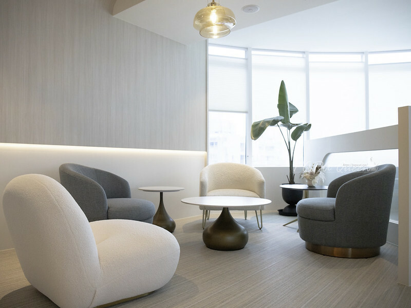 極緻美妍會館 Beauty Bella-台中旗艦店 ，免費招待茶飲咖啡都是嚴選啊！