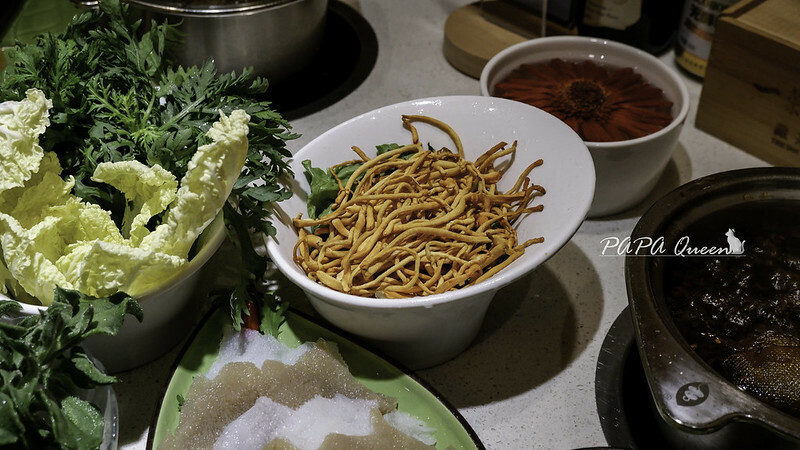 一葉一世界藏茶素火鍋 成都素食推薦必吃