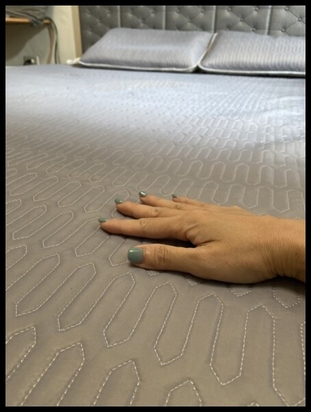 床包推薦【Hababy 環安家居】【泰國皇家乳膠涼蓆】舒適親膚透氣、觸感細緻,配搭高彈鬆緊帶 輕鬆包裹各種床