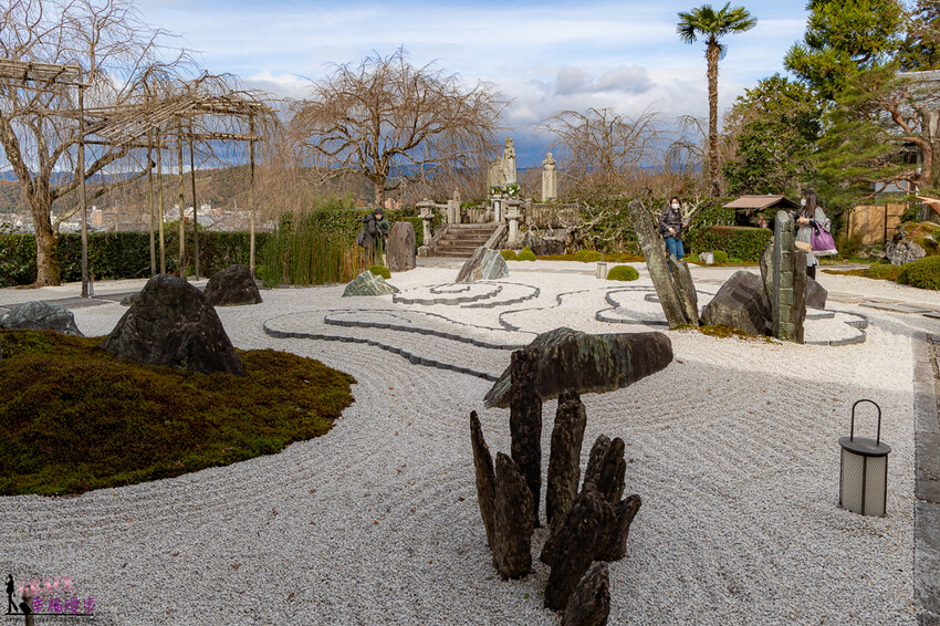 圓光寺|京都府日本–欣賞奔龍石庭的枯山水景色和十牛之庭的楓葉美景,庭園中的小地藏好可愛