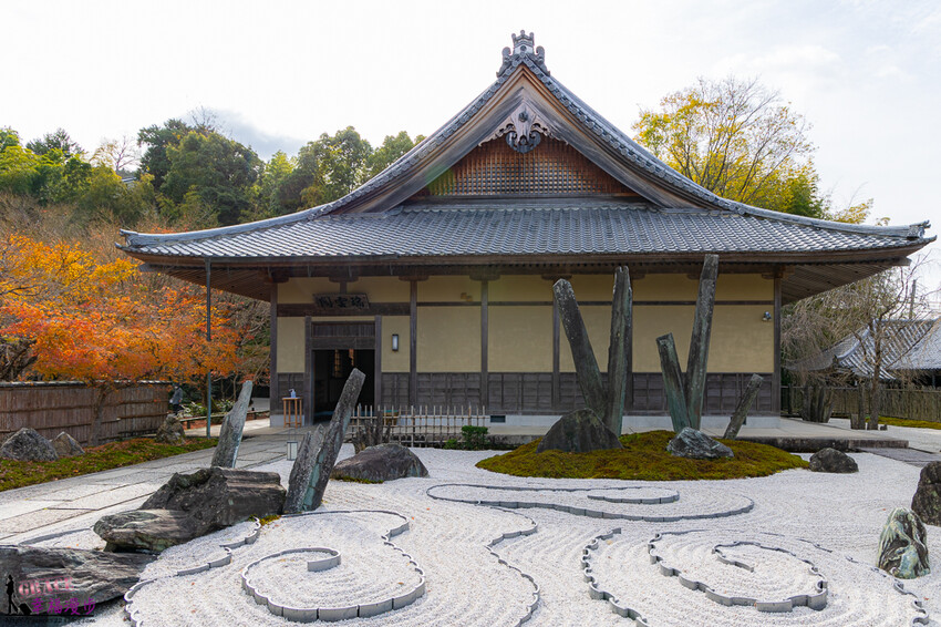 圓光寺|京都府日本–欣賞奔龍石庭的枯山水景色和十牛之庭的楓葉美景,庭園中的小地藏好可愛