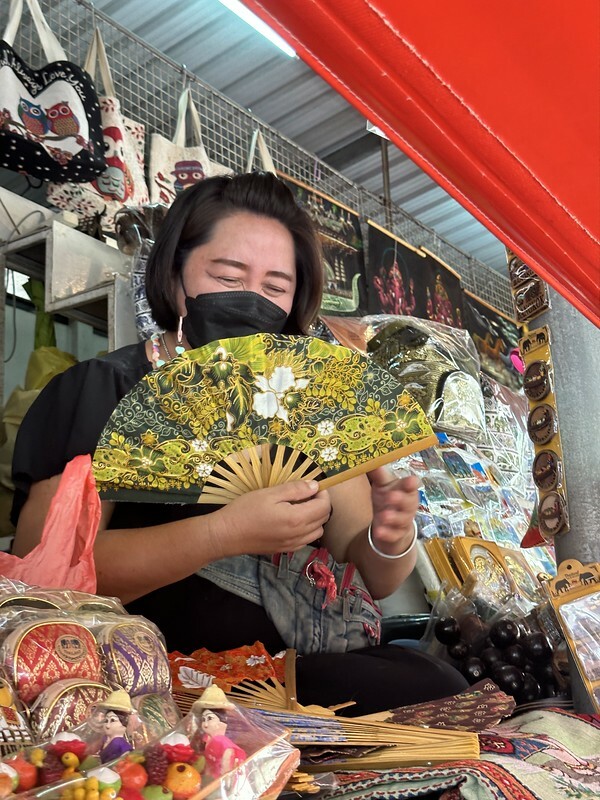 【亞洲，泰國，曼谷】曼谷近郊的水上市場～丹嫩莎朵水上市場（Damnoen Saduak Floating Market），疫情後終