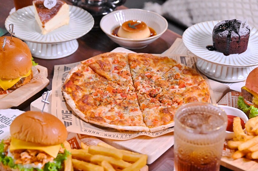 台中親子餐廳推薦 網友高分推薦台中密室逃脫遊戲室 沉浸RPG遊戲酒館/神不在場密室逃脫台中館