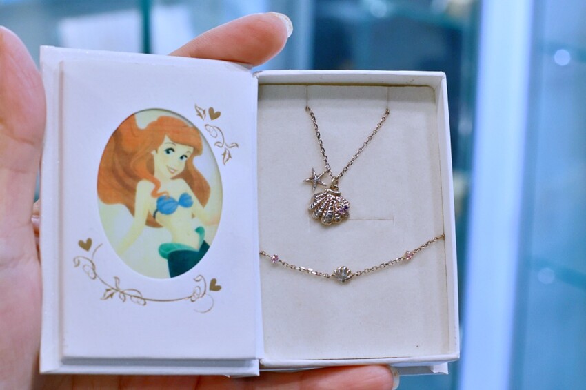 台中破銅爛鐵飾品店一中店︱原創純銀飾品～專業穿耳安全衛生，材質14k金.醫療鋼材質可選擇