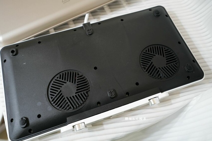 Giaretti 珈樂堤 IH多功能聚嗨爐，IH爐+超大烤盤