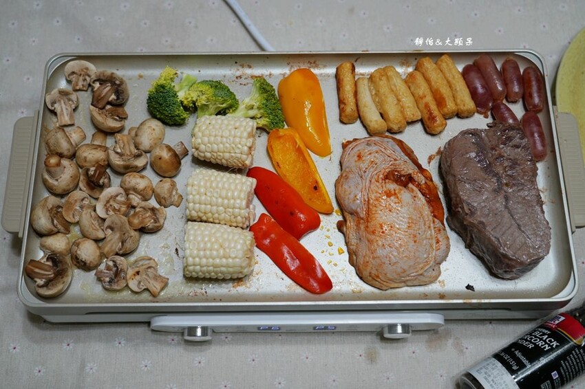 Giaretti 珈樂堤 IH多功能聚嗨爐，IH爐+超大烤盤