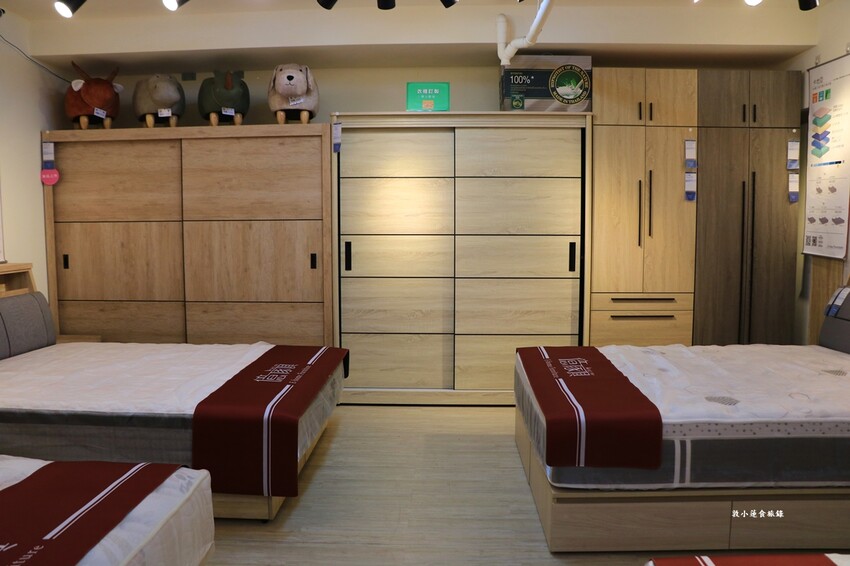 【新北家具推薦】億家具批發倉庫 五股門市‧全台連鎖14家門市，平價客製化沙發，時尚精品就在億家俱 - 敦 小 蓮の食旅錄