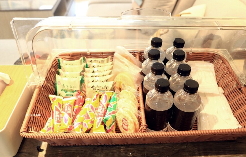 【新北家具推薦】億家具批發倉庫 五股門市‧全台連鎖14家門市，平價客製化沙發，時尚精品就在億家俱 - 敦 小 蓮の食旅錄