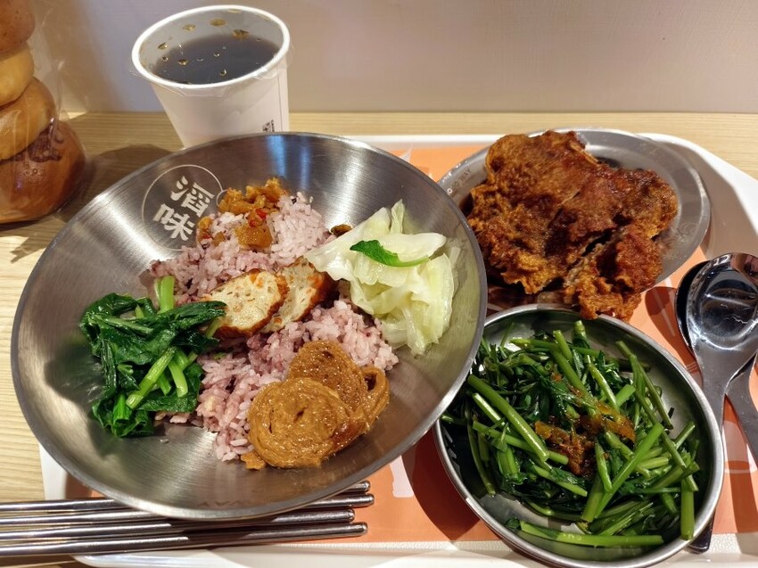 【新店】裕隆城．美食、餐廳懶人包!停車、交通整理!