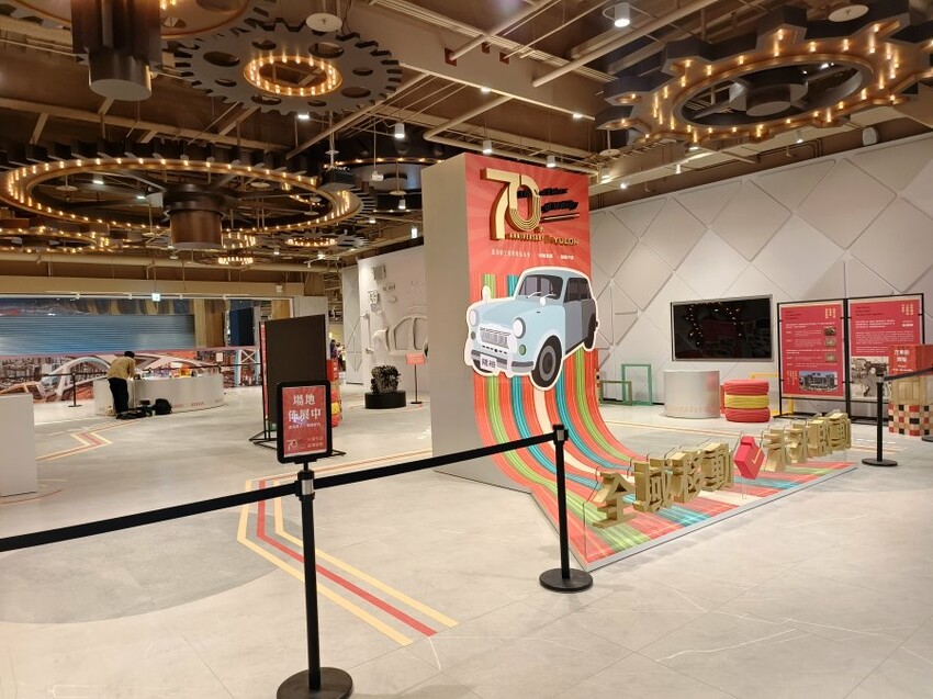 【新店】裕隆城．美食、餐廳懶人包!停車、交通整理!