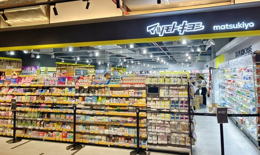 【新店】裕隆城．美食、餐廳懶人包!停車、交通整理!