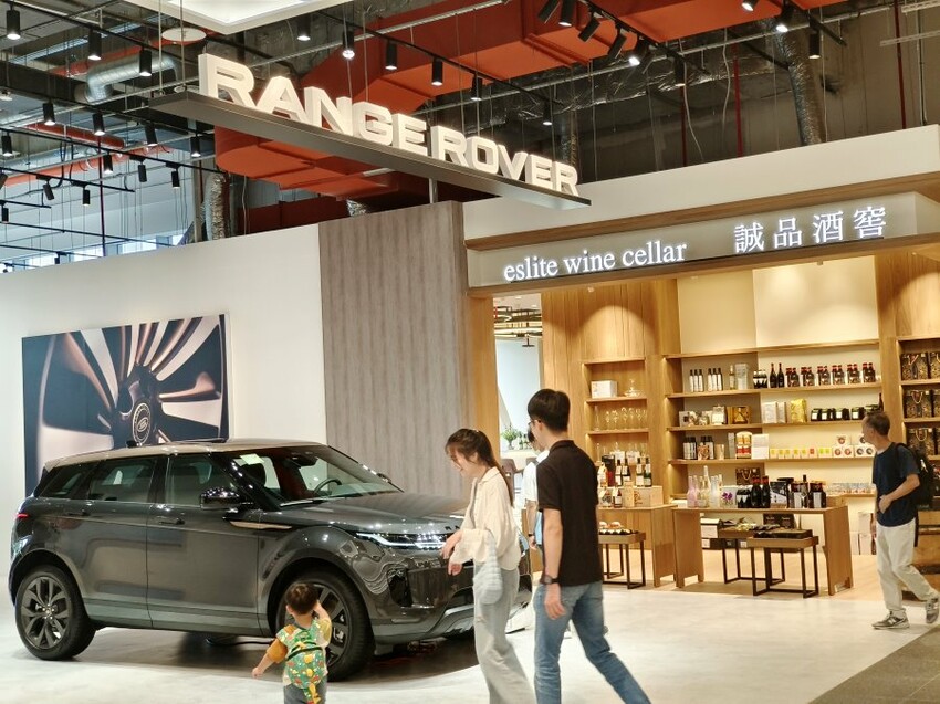 【新店】裕隆城．美食、餐廳懶人包!停車、交通整理!