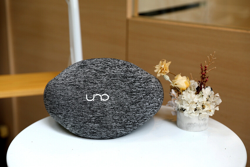 辦公旅行外出的好夥伴!四種顏色可以選人體工學頸枕推薦|UNO® VOYAGE Rough 多功能行旅頸枕