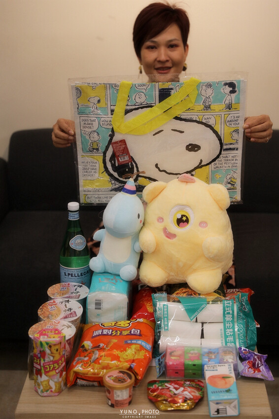 台中一中街商圈吃喝玩樂親子景點推薦！夾娃娃機彈珠台換大獎 沙發休息區飲料吧暢飲 夾滿25樣商品再加送史奴