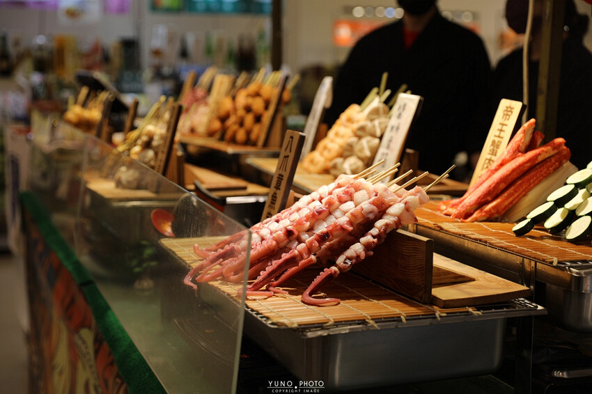 台中一中街商圈吃喝玩樂親子景點推薦！夾娃娃機彈珠台換大獎 沙發休息區飲料吧暢飲 夾滿25樣商品再加送史奴