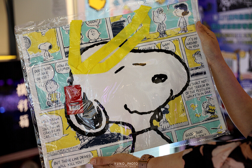 台中一中街商圈吃喝玩樂親子景點推薦！夾娃娃機彈珠台換大獎 沙發休息區飲料吧暢飲 夾滿25樣商品再加送史奴