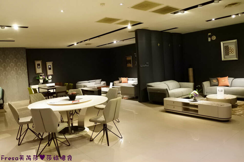 高雄傢俱【晶華傢俱】沃荷高品質沙發超舒服.電動沙發平躺腿枕多角度│高雄沙發│鳥松店 - Fresa芙芮莎♥莎旅憶食