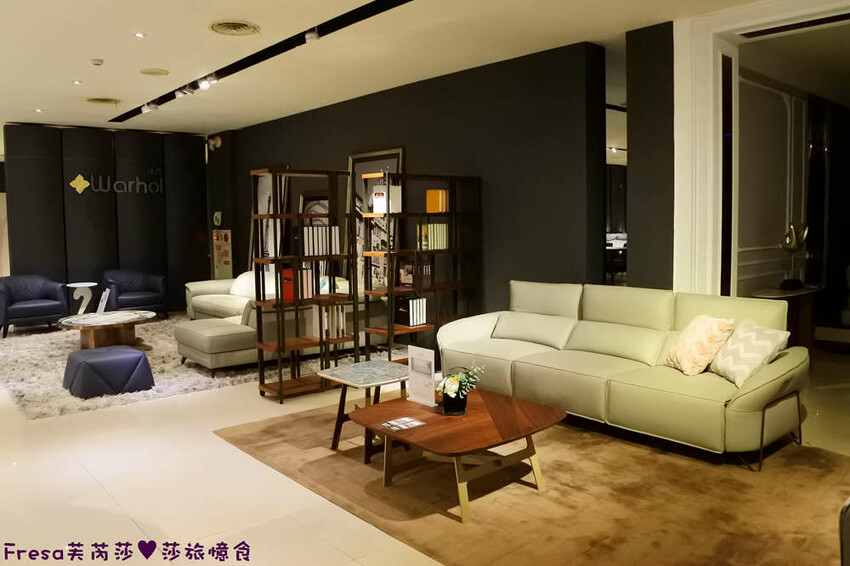 高雄傢俱【晶華傢俱】沃荷高品質沙發超舒服.電動沙發平躺腿枕多角度│高雄沙發│鳥松店 - Fresa芙芮莎♥莎旅憶食