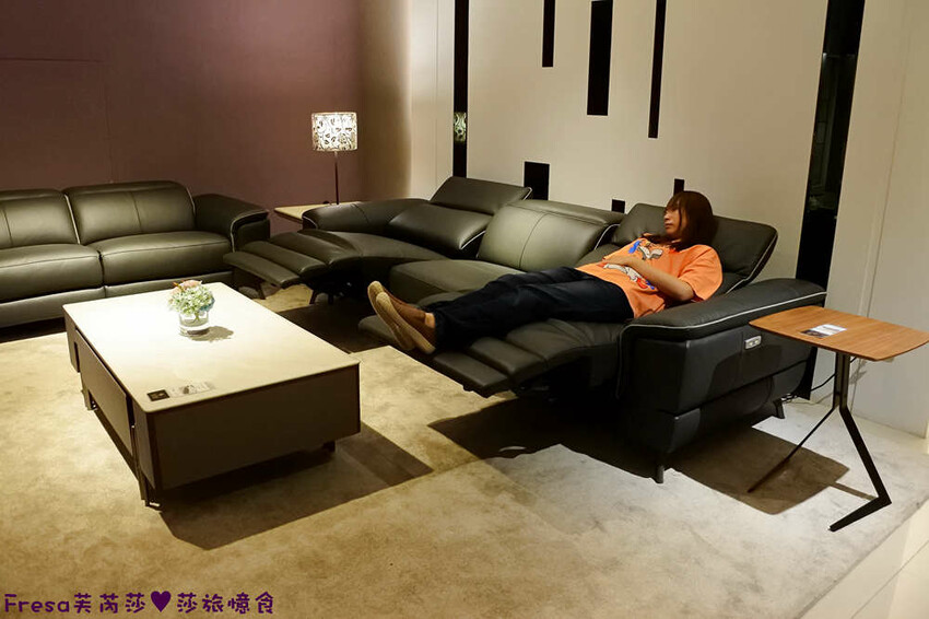 高雄傢俱【晶華傢俱】沃荷高品質沙發超舒服.電動沙發平躺腿枕多角度│高雄沙發│鳥松店 - Fresa芙芮莎♥莎旅憶食