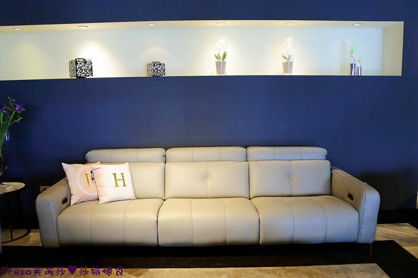 高雄傢俱【晶華傢俱】沃荷高品質沙發超舒服.電動沙發平躺腿枕多角度│高雄沙發│鳥松店 - Fresa芙芮莎♥莎旅憶食