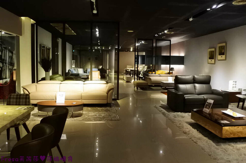 高雄傢俱【晶華傢俱】沃荷高品質沙發超舒服.電動沙發平躺腿枕多角度│高雄沙發│鳥松店 - Fresa芙芮莎♥莎旅憶食