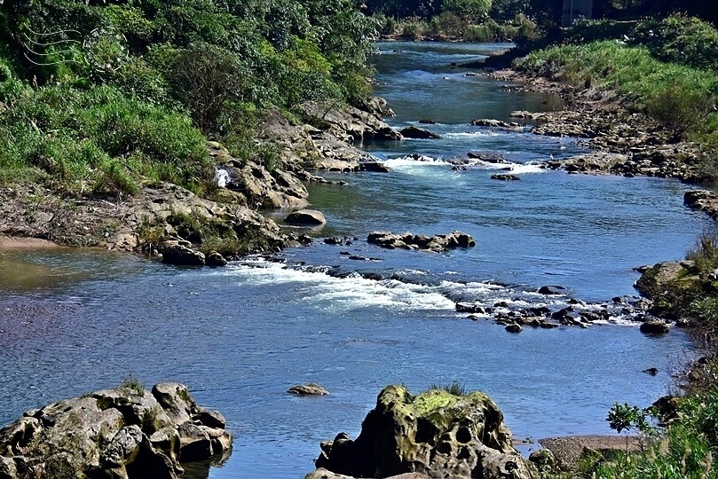 揭開基隆【暖暖】的神秘面紗:基隆河與山巒環繞,自然景觀與在地風情迷人的小鎮