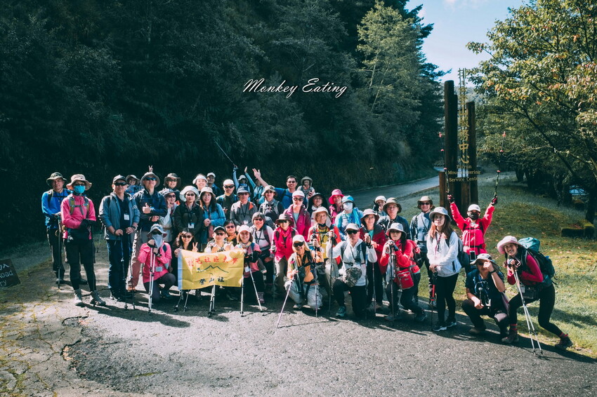 【南投景點】麟趾山-鹿林山-鹿林前山O型縱走，塔塔加健行一日遊，免申請眺望玉山群峰！ - 貪吃猴的幻想