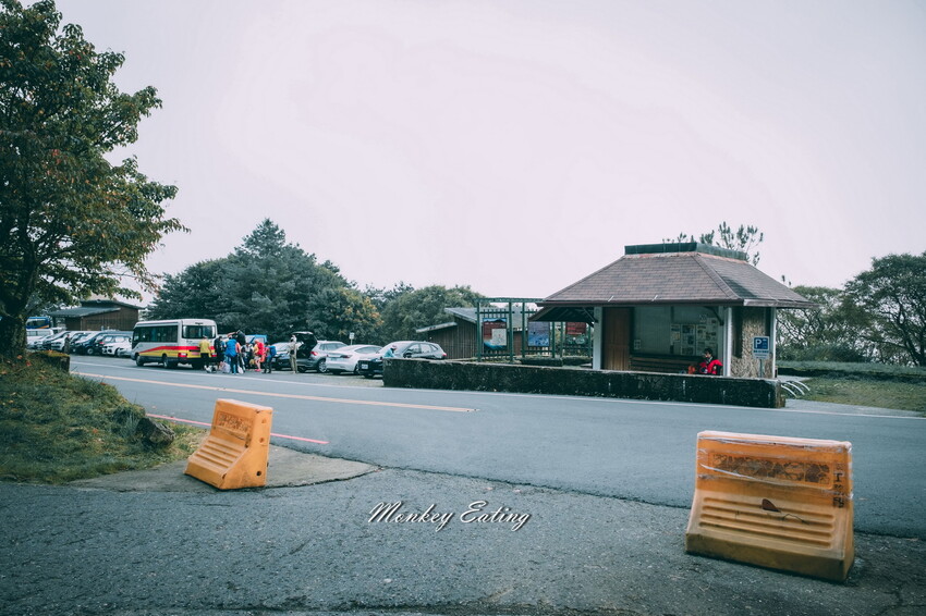 【南投景點】麟趾山-鹿林山-鹿林前山O型縱走，塔塔加健行一日遊，免申請眺望玉山群峰！ - 貪吃猴的幻想