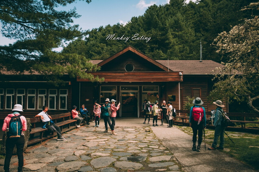 【南投景點】麟趾山-鹿林山-鹿林前山O型縱走，塔塔加健行一日遊，免申請眺望玉山群峰！ - 貪吃猴的幻想