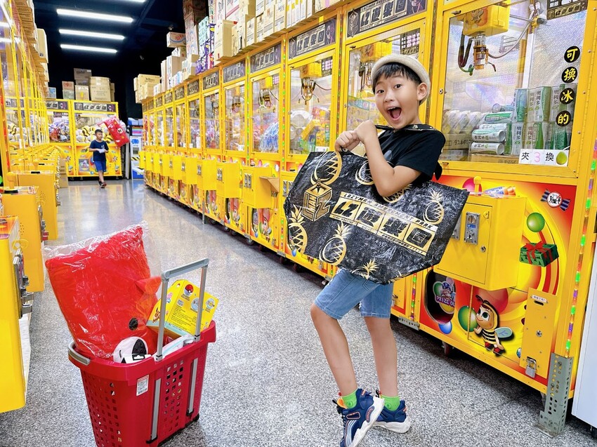 嘉義遊玩攻略～LZ遊樂園嘉義仁愛店、檜意森活村、板陶窯園區、培桂堂，無論晴天、雨天都好玩！