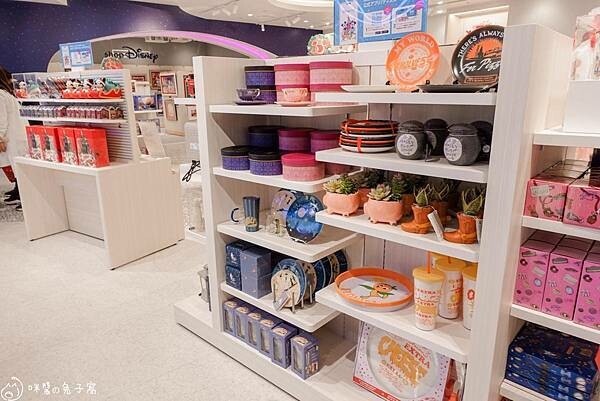 東京旅遊。新宿迪士尼旗艦店 迪士尼控必逛 疫情間開的東京