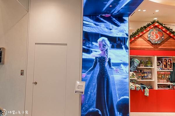 東京旅遊。新宿迪士尼旗艦店 迪士尼控必逛 疫情間開的東京