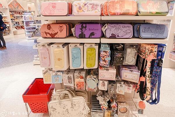 東京旅遊。新宿迪士尼旗艦店 迪士尼控必逛 疫情間開的東京