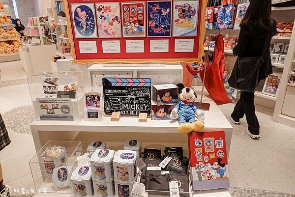 東京旅遊。新宿迪士尼旗艦店 迪士尼控必逛 疫情間開的東京