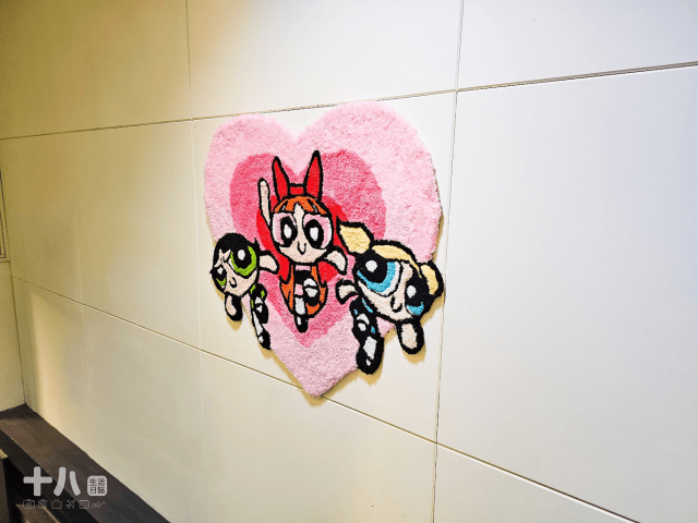 【台北生活】Does Art 都是藝術 台北館｜DIY製作簇絨地毯，緬懷已經成為天使的毛孩，以愛紀念一直永存於心『寵物友善店家』