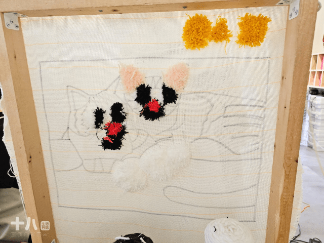 【台北生活】Does Art 都是藝術 台北館｜DIY製作簇絨地毯，緬懷已經成為天使的毛孩，以愛紀念一直永存於心『寵物友善店家』