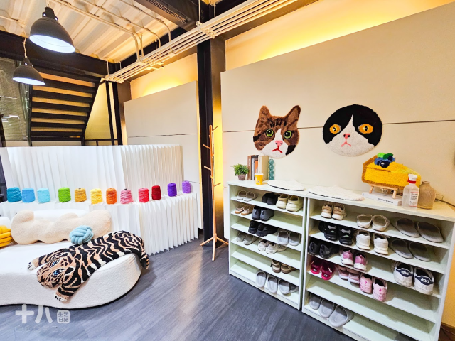 【台北生活】Does Art 都是藝術 台北館｜DIY製作簇絨地毯，緬懷已經成為天使的毛孩，以愛紀念一直永存於心『寵物友善店家』