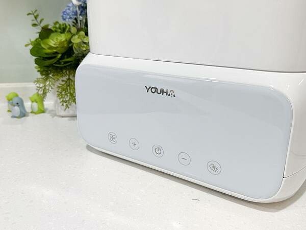 新手媽咪│超大容量、真正烘乾的便攜式奶瓶消毒鍋:優合 Youha-多功能消毒烘乾鍋(YH-2030)│2023奶瓶消毒鍋推薦、媽媽寶寶雜誌推薦、張文姝泌乳顧問推薦