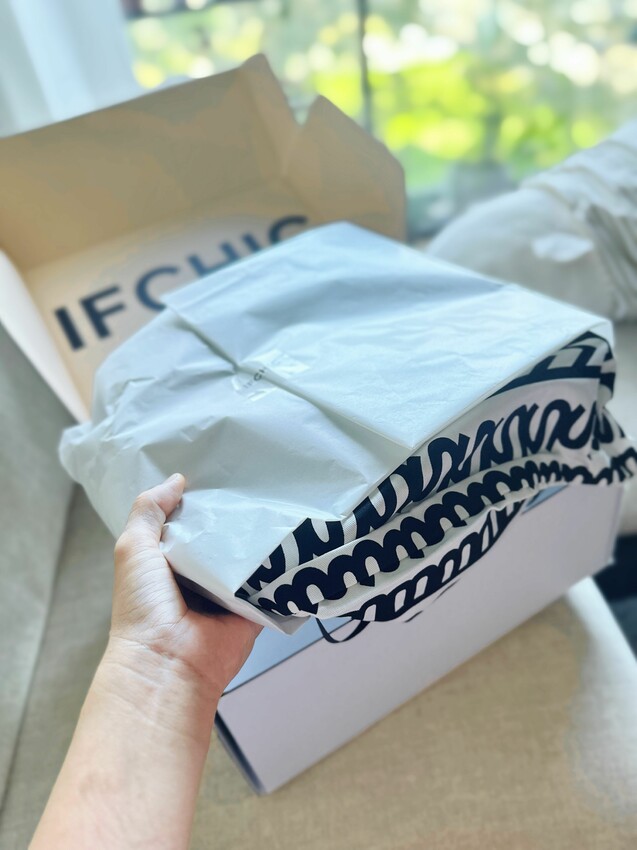 IFCHIC國際電商平台精品購物初體驗、評價|MARC JACOBS小型提花托特包開箱|下單滿USD$50直接免運 - 萍姐愛分享