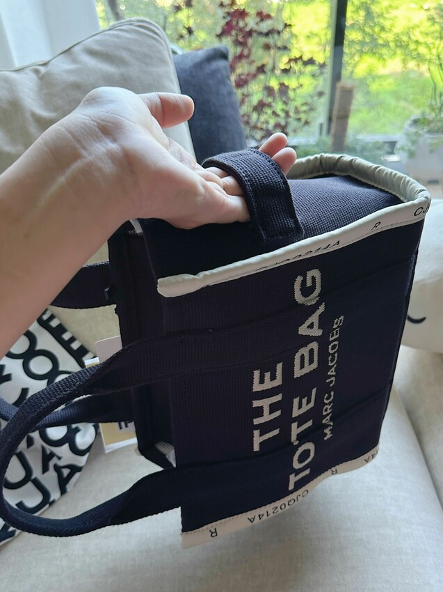 IFCHIC國際電商平台精品購物初體驗、評價|MARC JACOBS小型提花托特包開箱|下單滿USD$50直接免運 - 萍姐愛分享